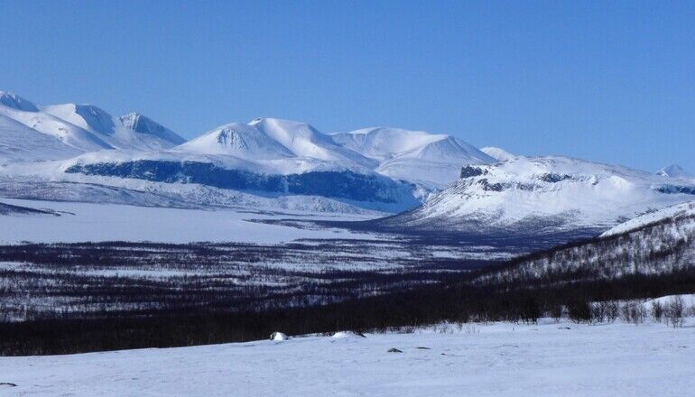 kaitumfjällen i vinterskrud